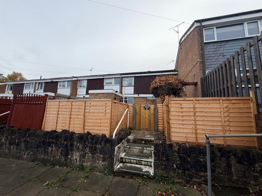 Property photo 2 of 3 Front Shot 2.Png