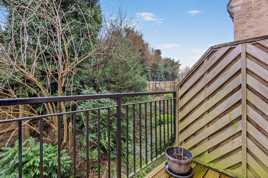 Additional image 15 of 2 bed flat for saleThe Chimes, Bearsted, Maidstone ME14