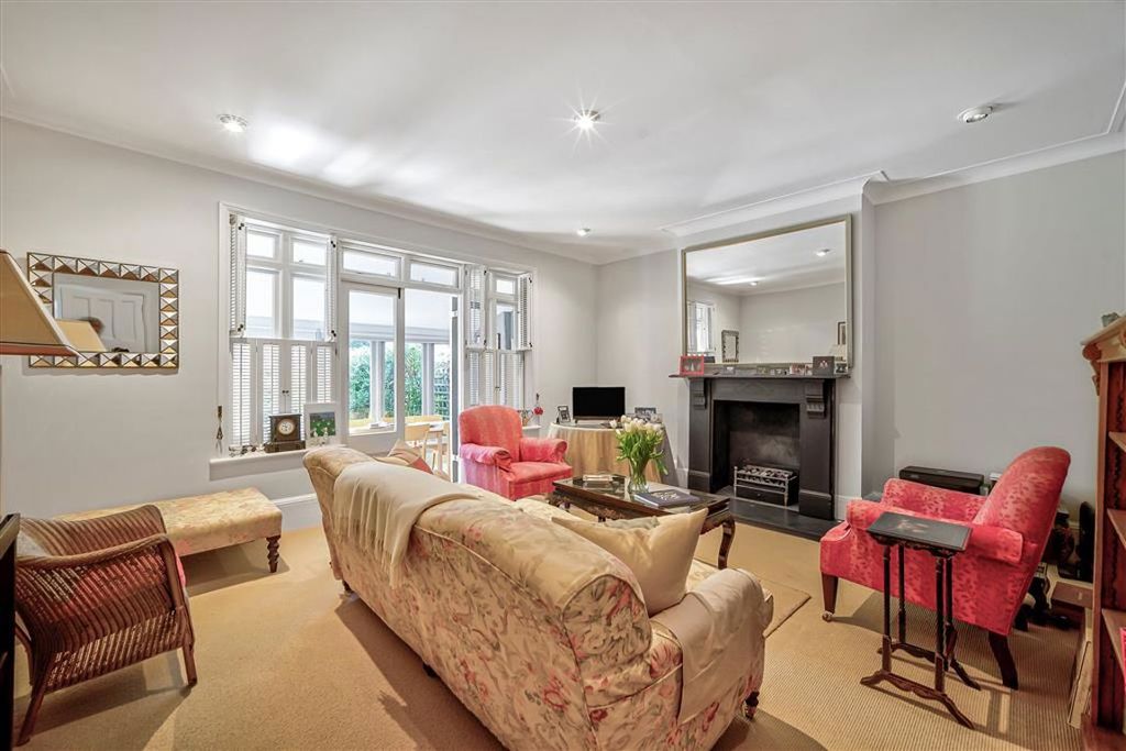 Property photo 3 of 16