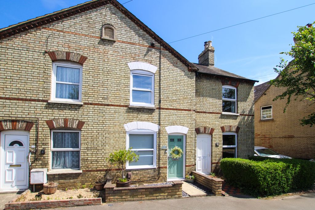 Property photo 1 of 11