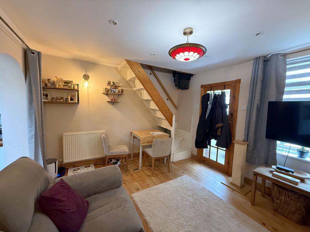 Property photo 3 of 13 Gallery