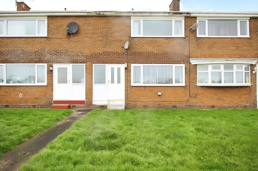 Property photo 1 of 9 Main