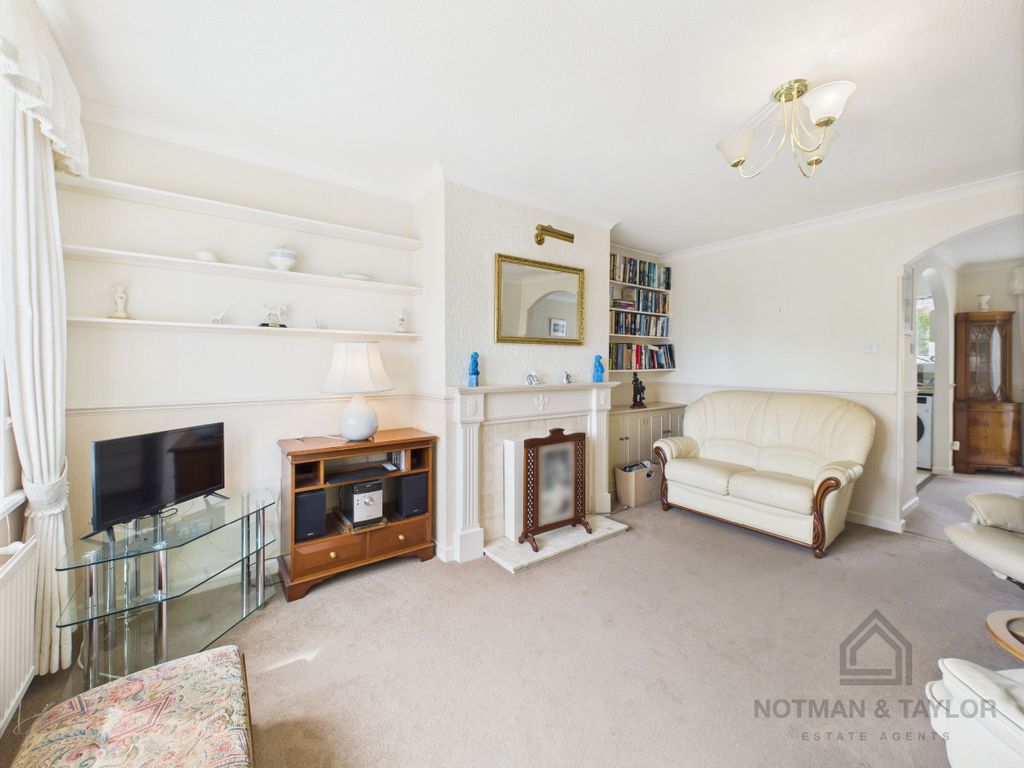 Property photo 3 of 16