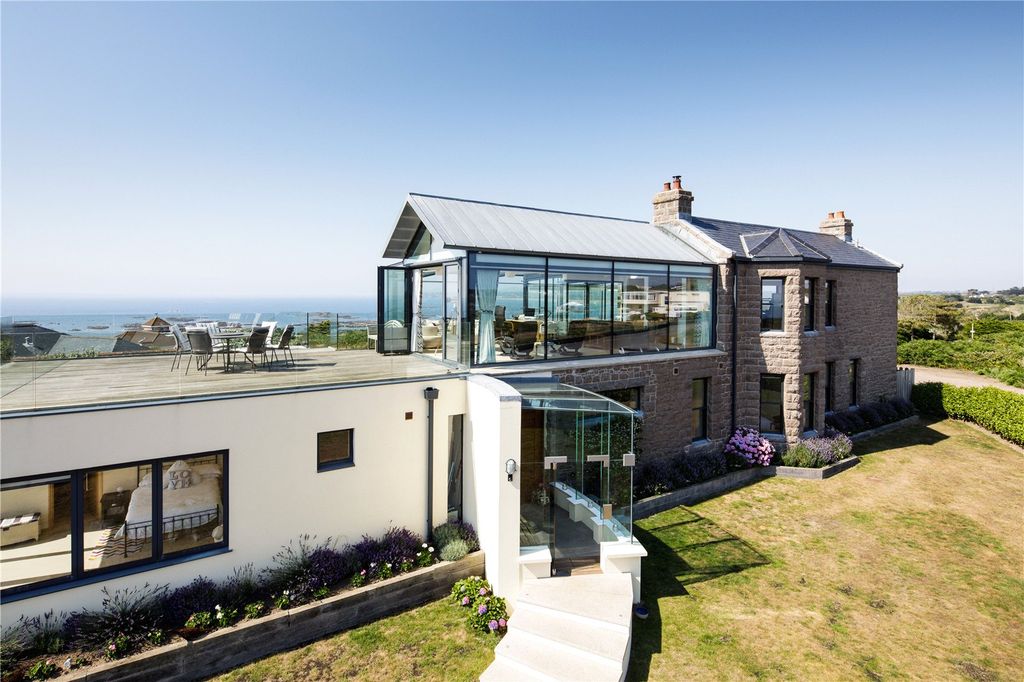 Property photo 1 of 27 External