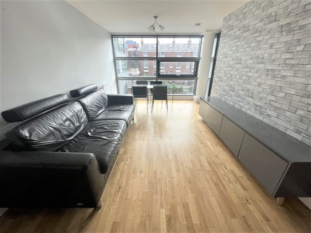 Property photo 3 of 15 Thumbnail_Img_3407.Jpg