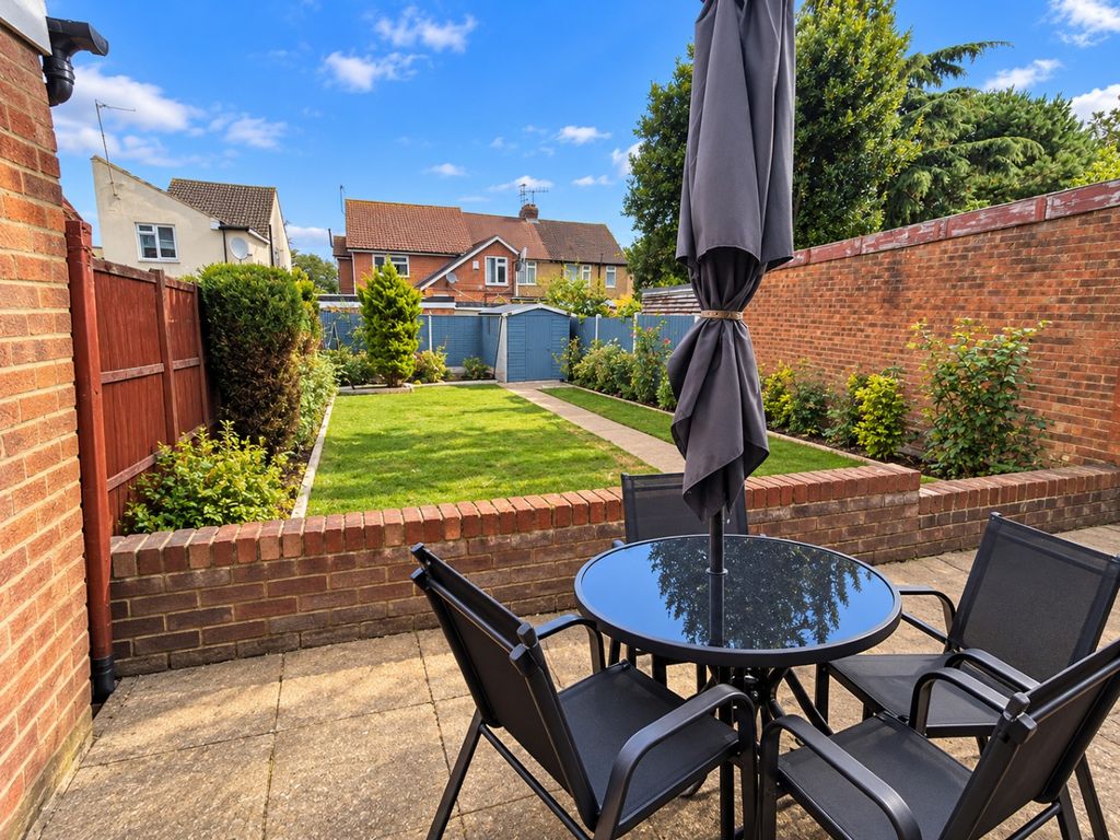 Property photo 2 of 10 5694171