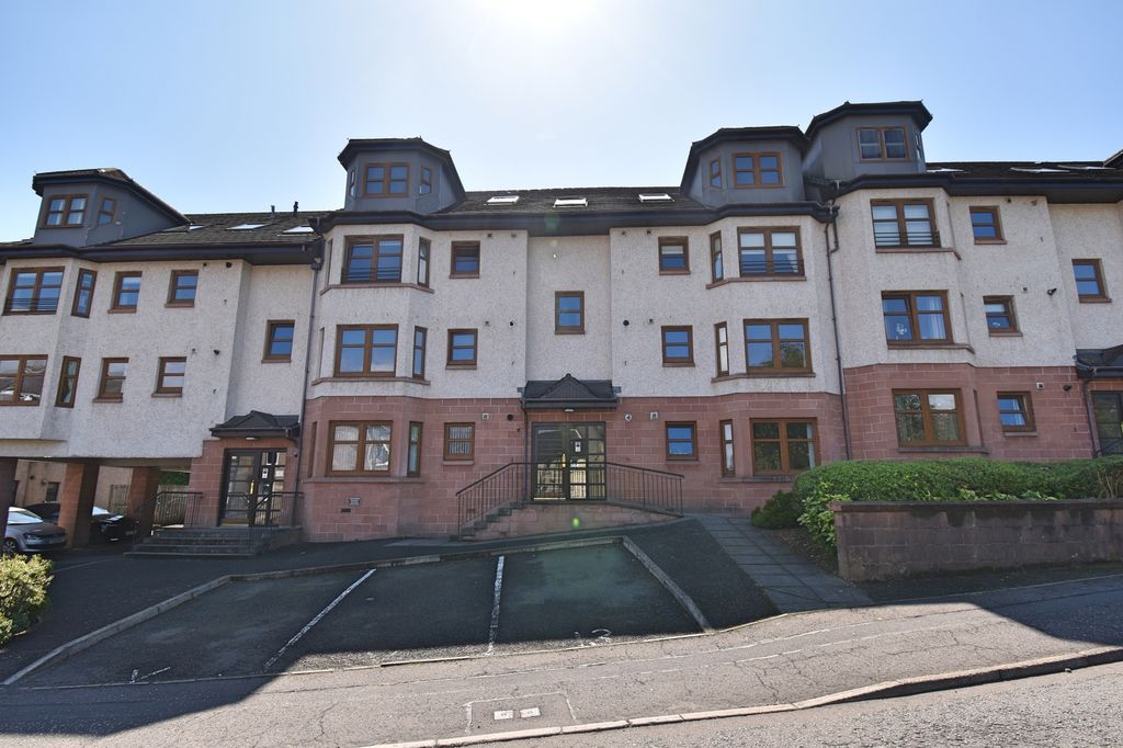 Property photo 2 of 16