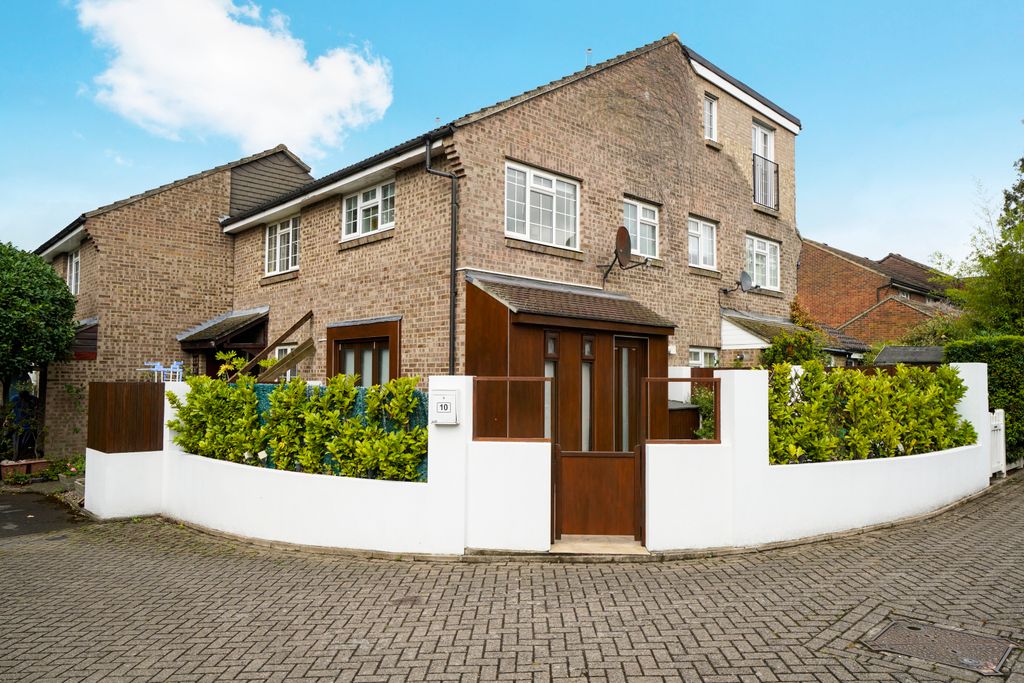 Property photo 1 of 10