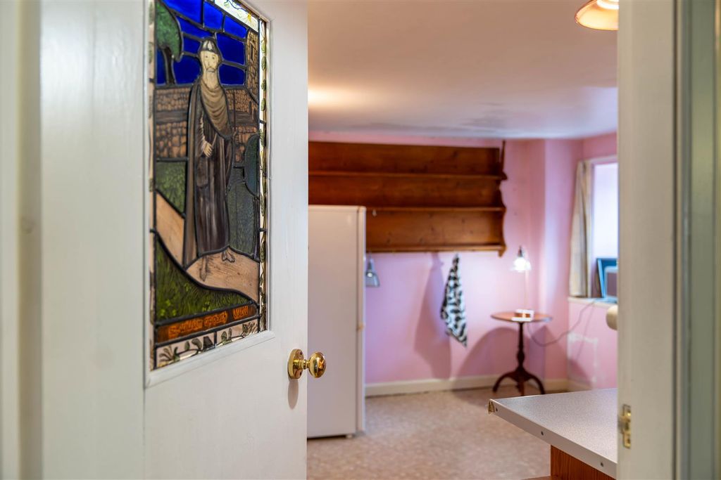 Additional image 4 of 2 bed flat for saleWest Mill Street, Perth PH1