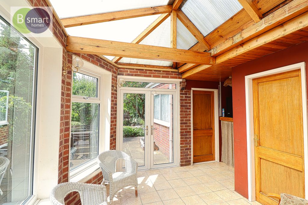 Property photo 3 of 22 Img_3571