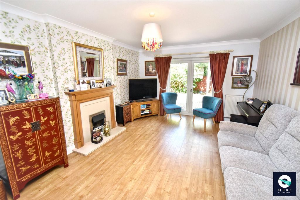 Property photo 2 of 40 Picture No. 47