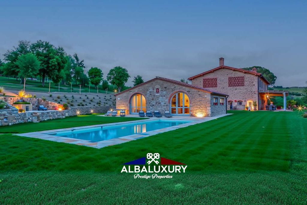 Property photo 2 of 44