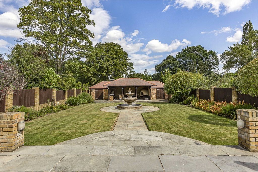 Property photo 2 of 19 Picture No. 87