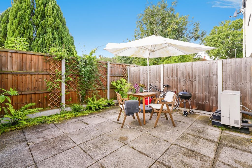 Property photo 2 of 16