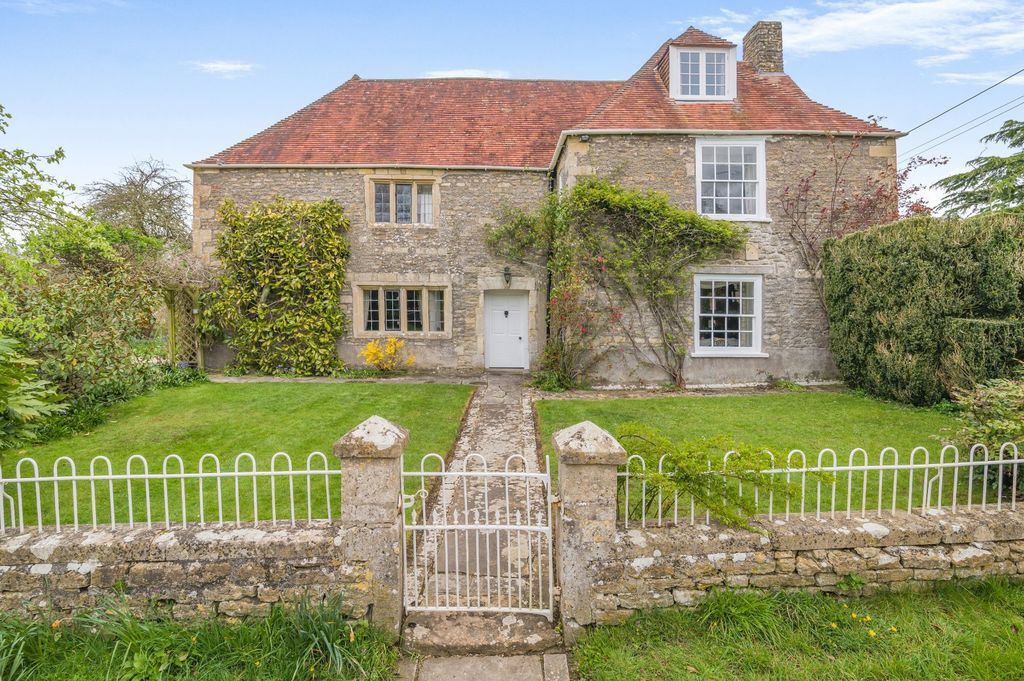 Property photo 1 of 22 Street Farm