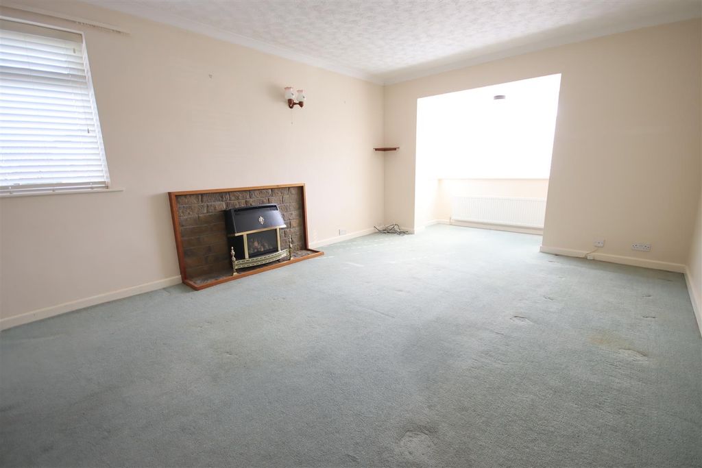 Property photo 2 of 13 Img_0266.Jpg