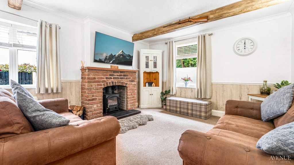 Property photo 2 of 20 3986745