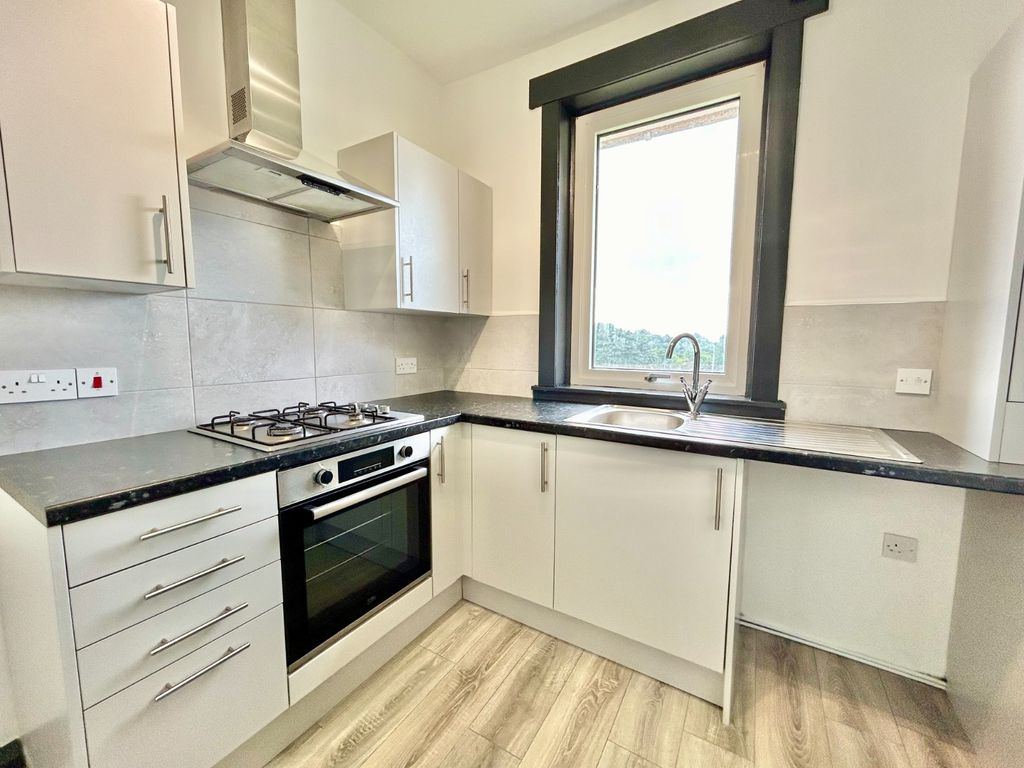 Additional image 5 of 2 bed flat to rentBeeches Road, Clydebank G81