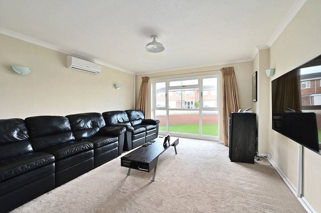 Property photo 2 of 17 Picture No. 07