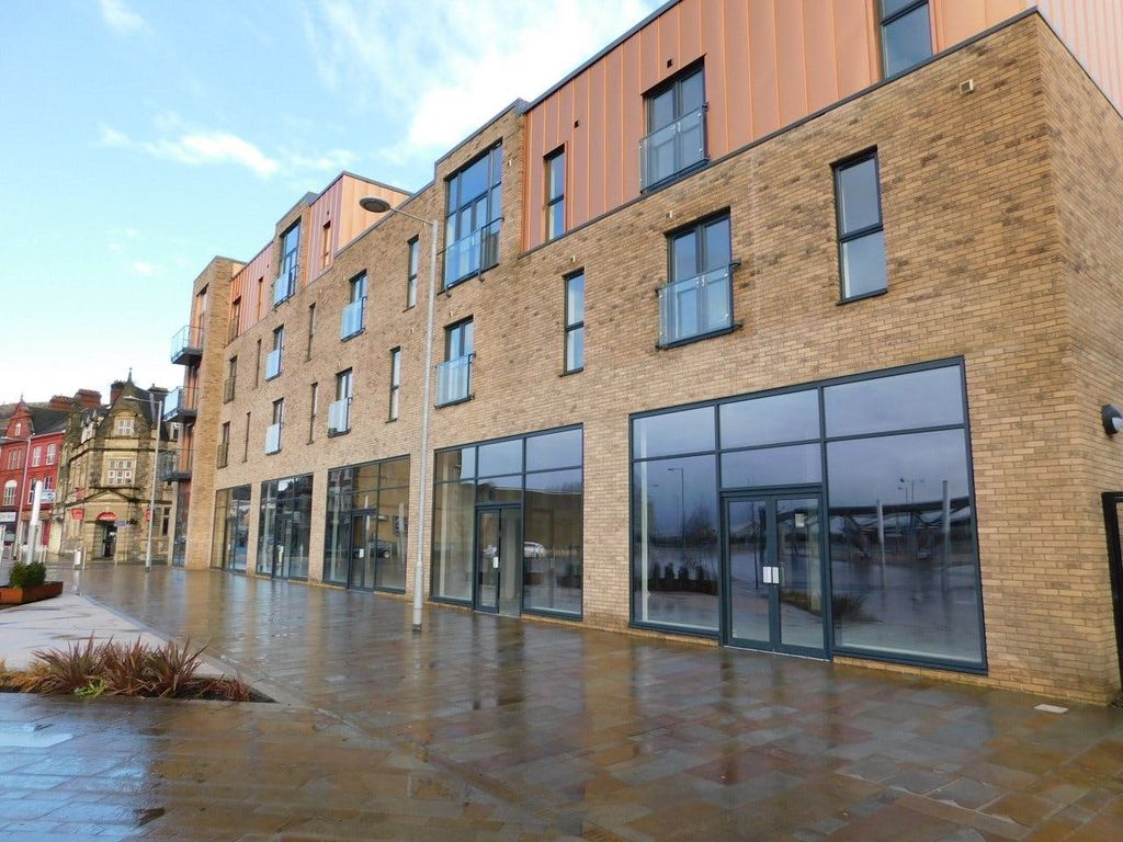 Property photo 2 of 8 Image 5