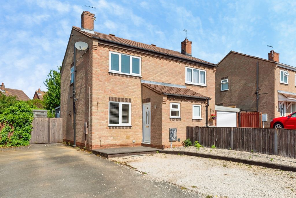 Property photo 1 of 20
