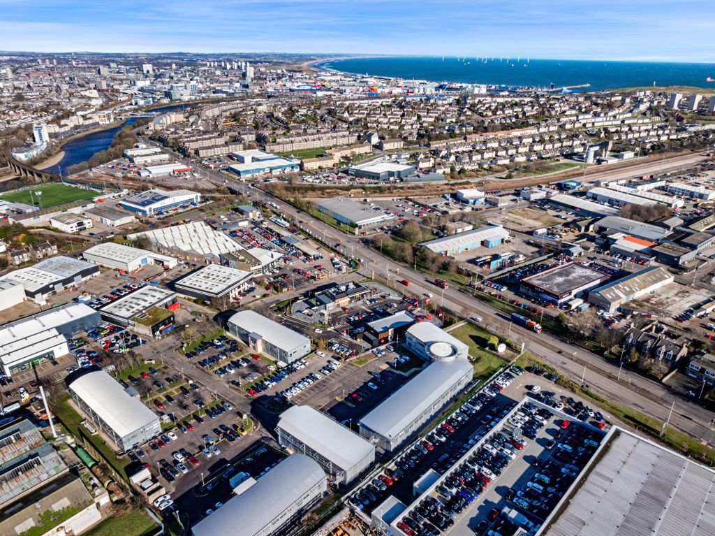 Property photo 2 of 7 Photo 2