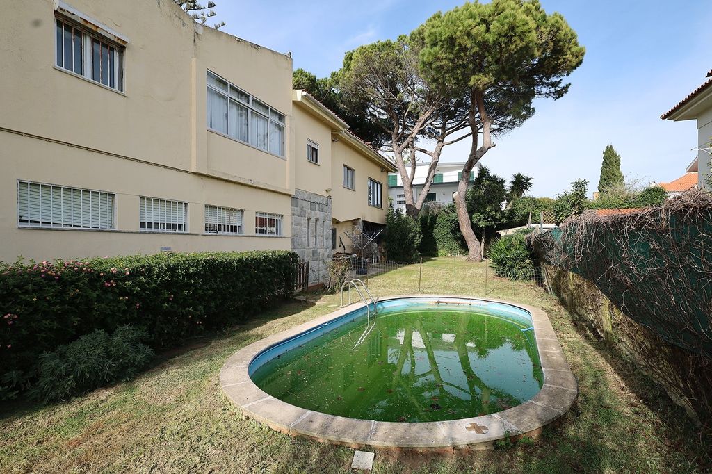 Property photo 3 of 58