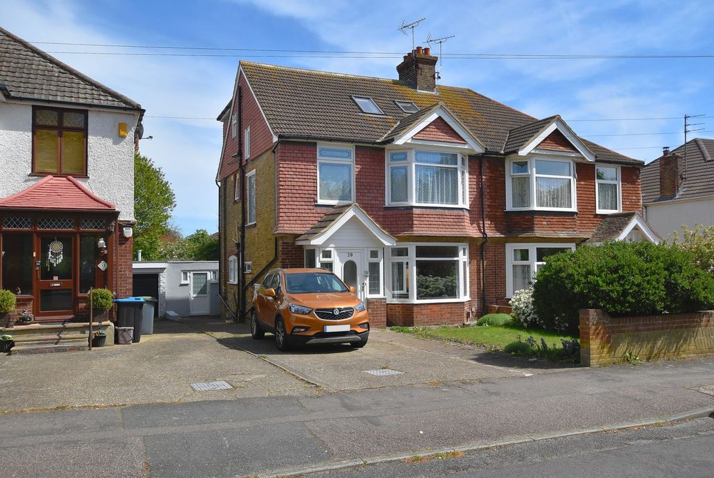 Property photo 1 of 44