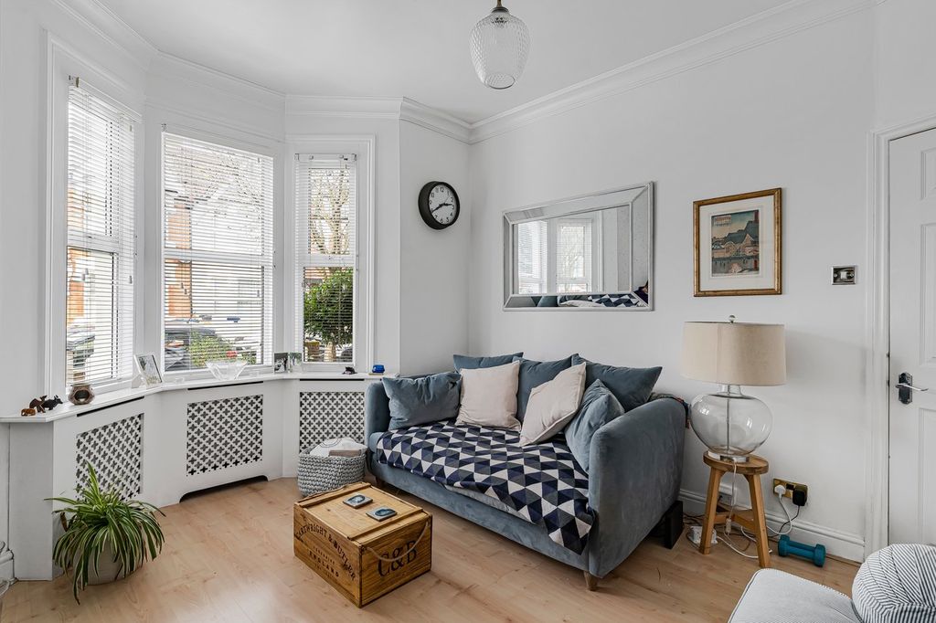 Property photo 2 of 13