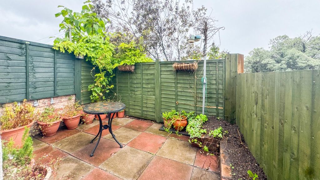 Property photo 2 of 13 Untitled-5141.Jpg
