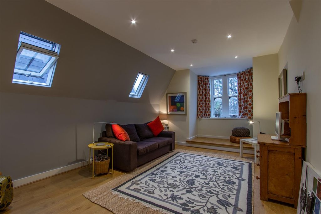 Property photo 3 of 12 Cathedral Road 114, 5-9.Jpg