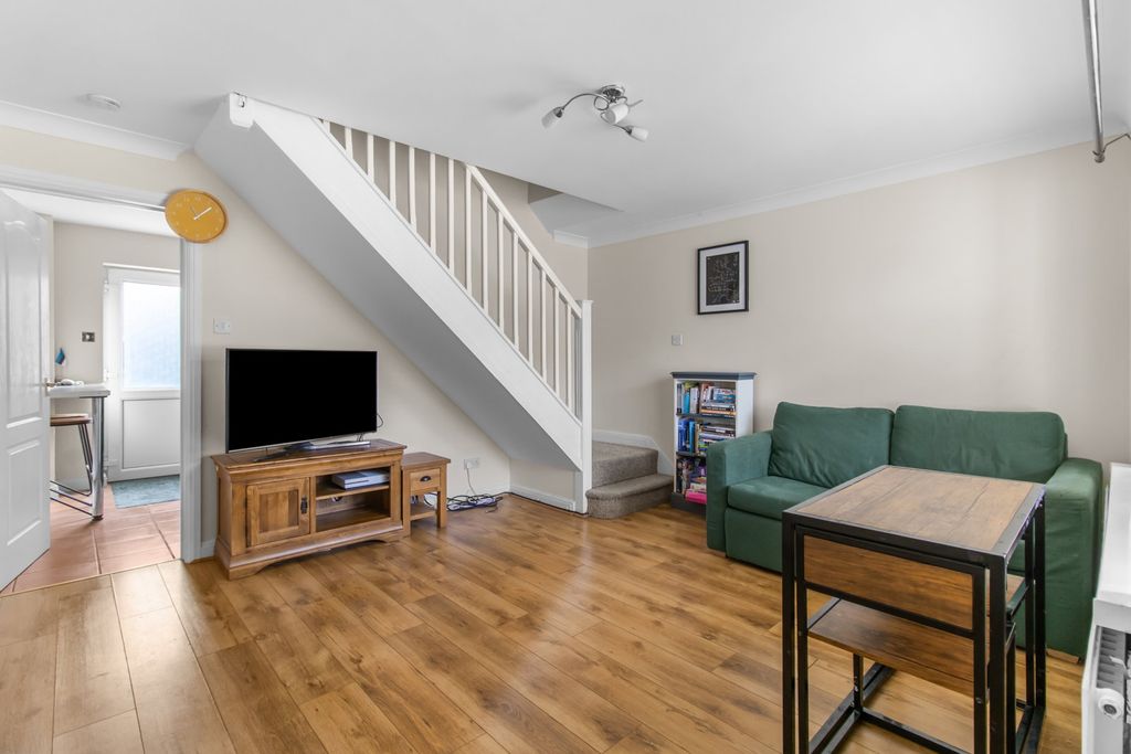 Property photo 2 of 13