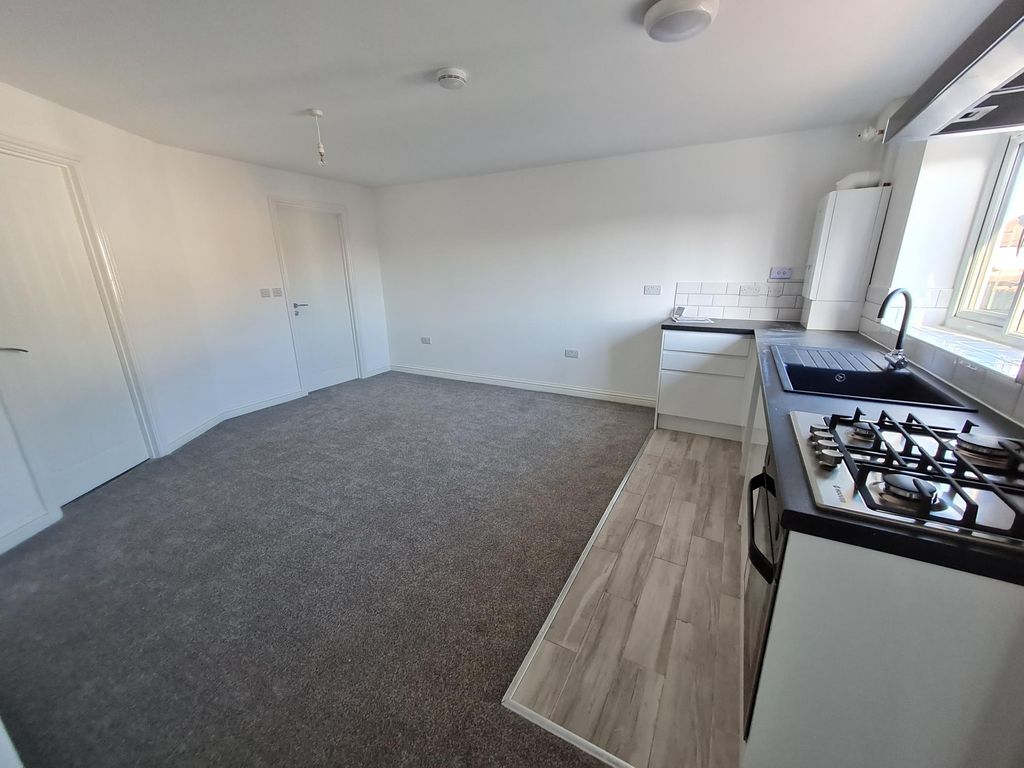 Property photo 2 of 5 Bedroom 1