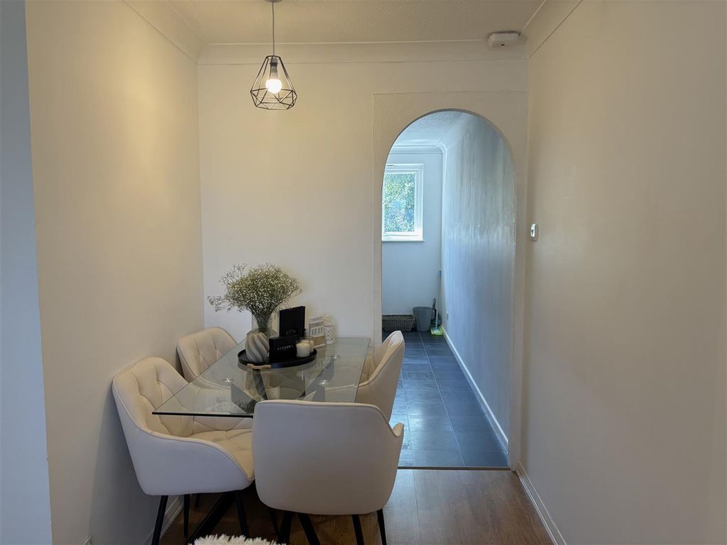 Property photo 3 of 10 Img_4220.Jpg