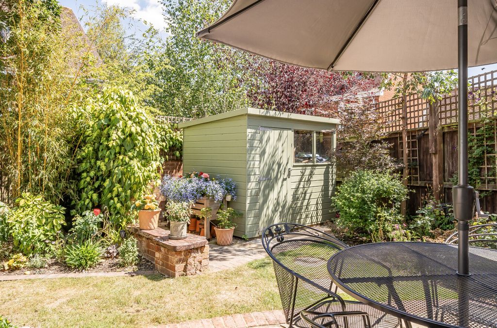 Property photo 2 of 12 1317258-3-686E6c8...