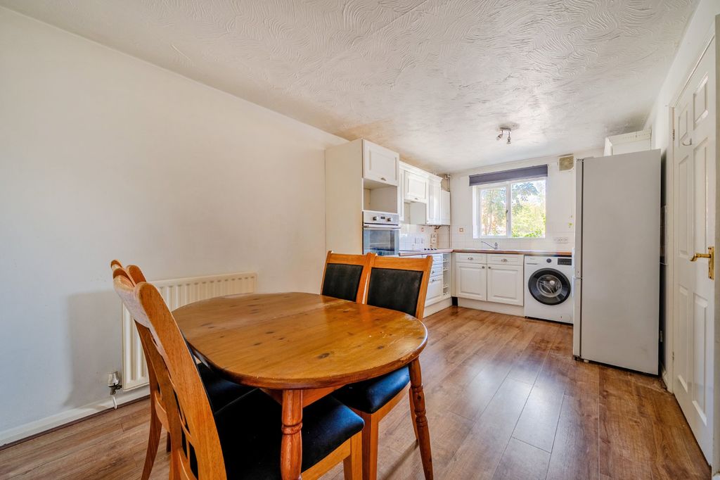 Property photo 3 of 10 Picture No. 61
