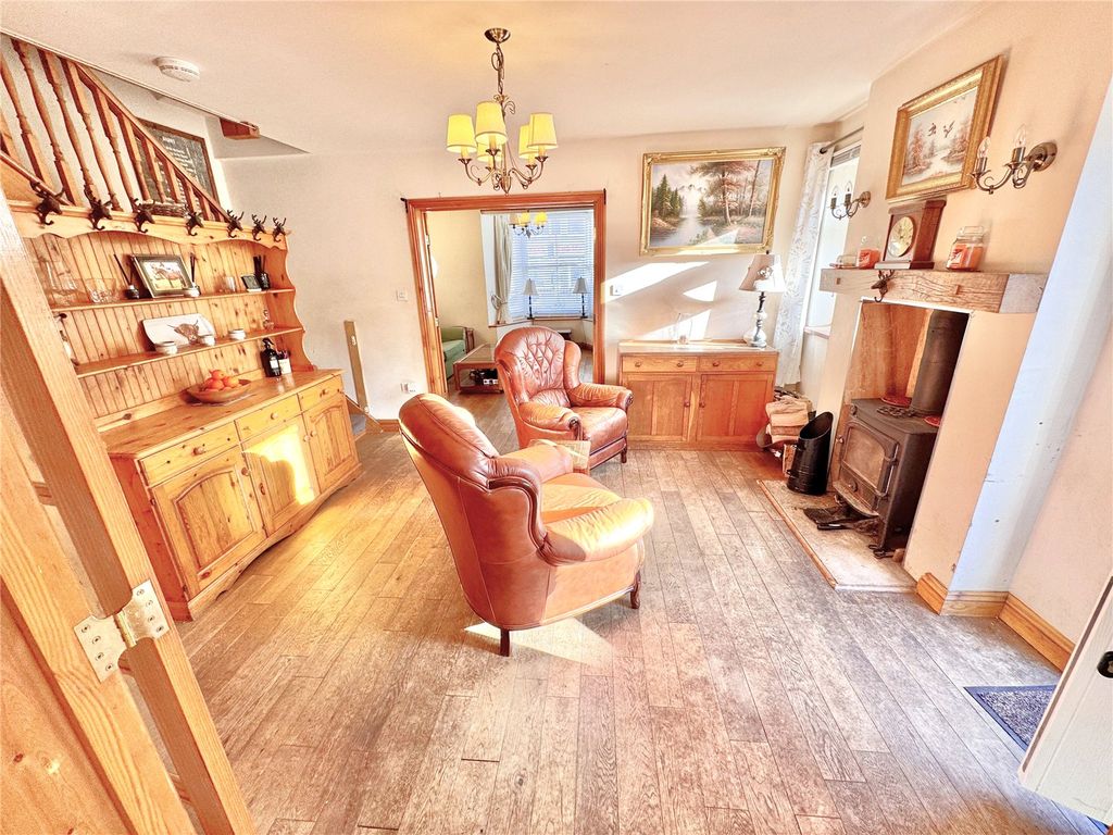 Property photo 3 of 19 Picture No. 15