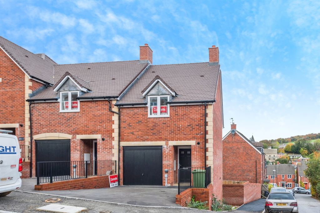 Property photo 1 of 9