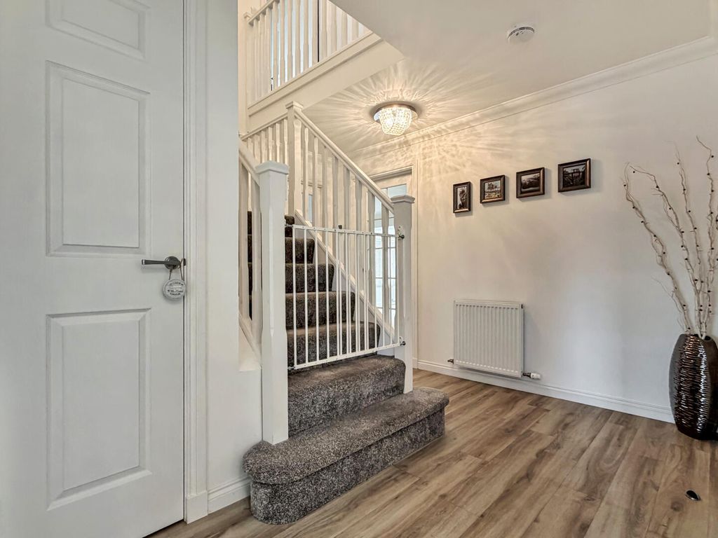 Property photo 3 of 38 Hallway