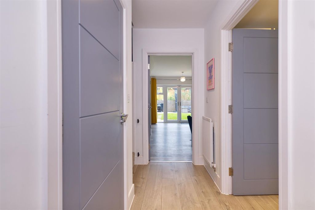 Property photo 3 of 24 9 (5).Jpg