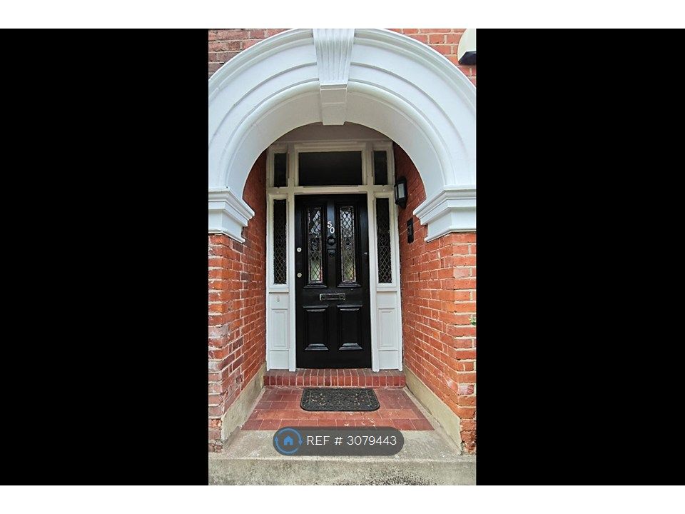 Property photo 1 of 17 Main Entrance