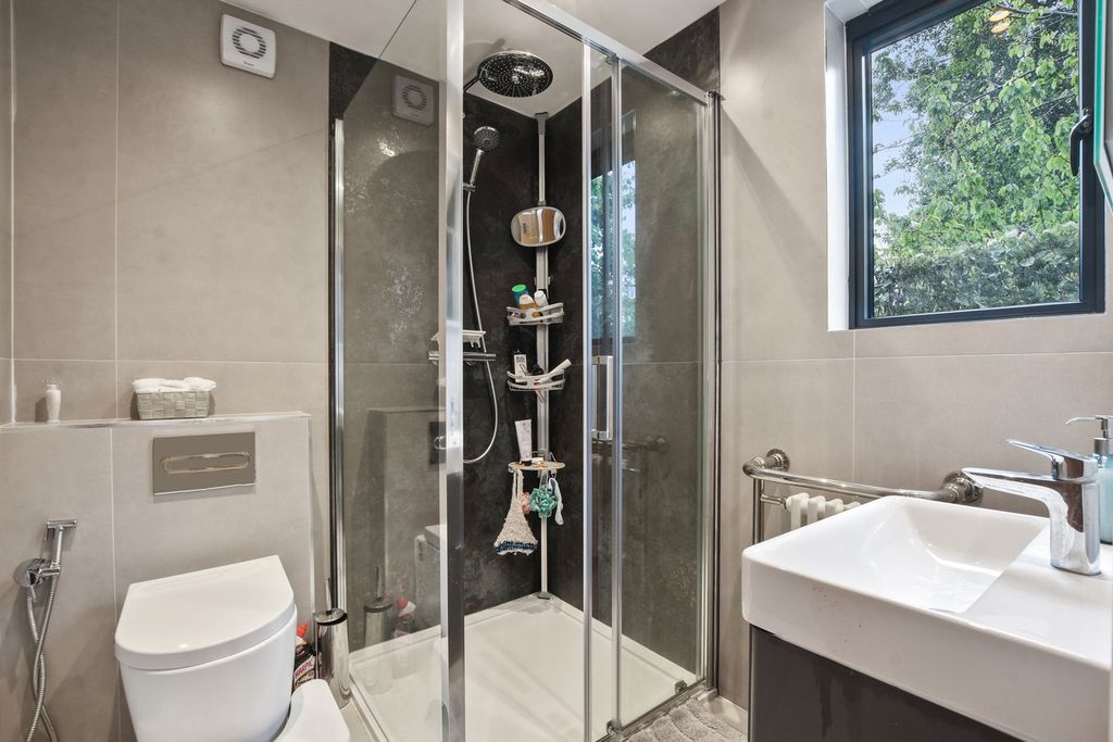 Additional image 7 of 3 bed detached house for saleIngram Way, Greenford UB6