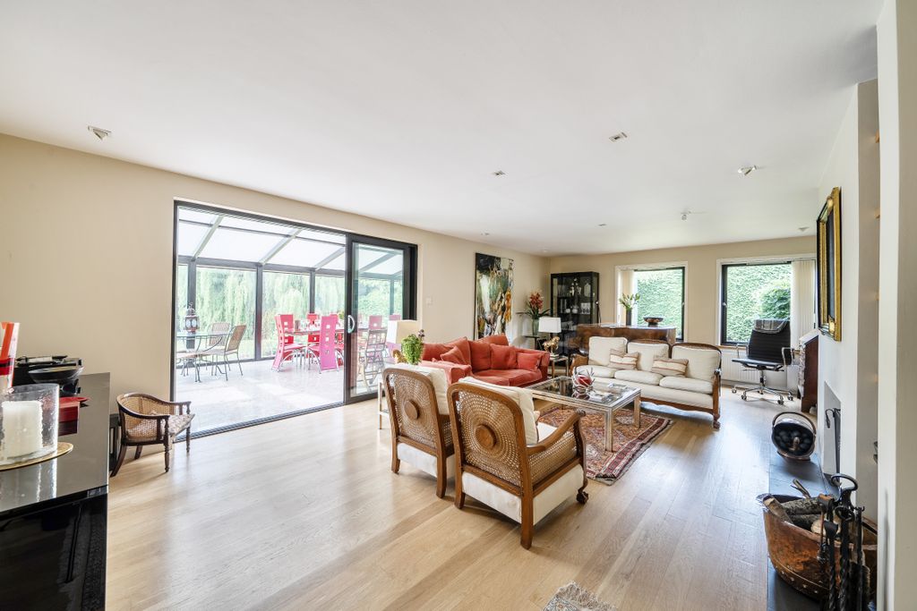 Additional image 9 of 5 bed detached house for saleRoad Running Through, Oxford OX33
