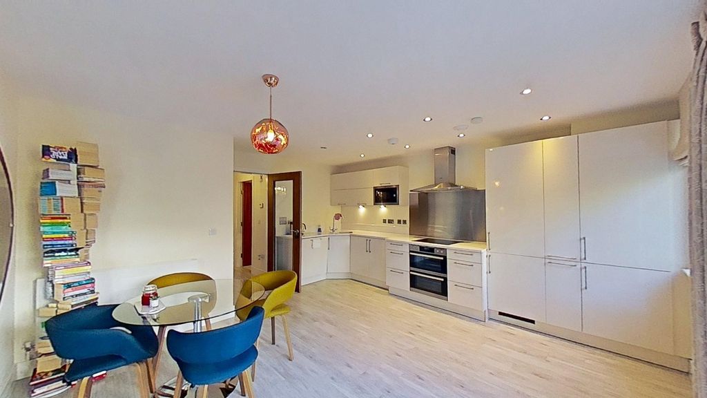 Property photo 3 of 28 Photo 3