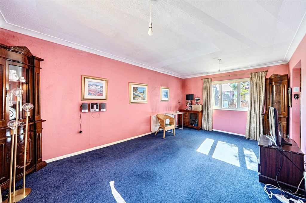Property photo 2 of 13 Picture No. 09