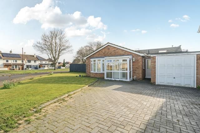 Property photo 1 of 18 External View