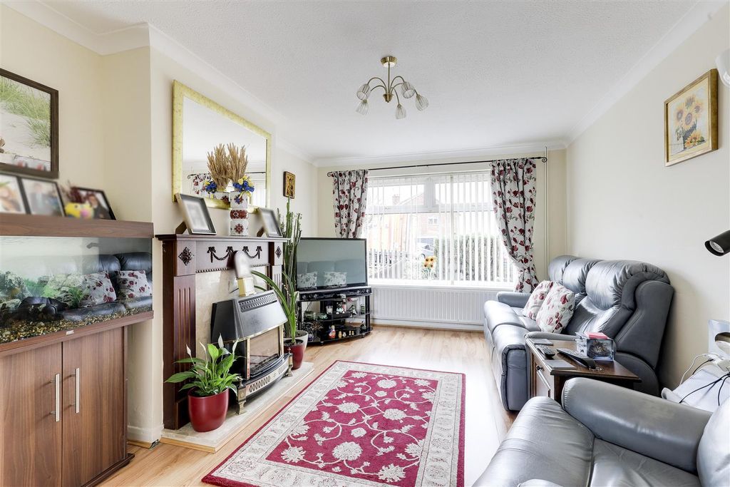 Property photo 2 of 18 1119.Jpg