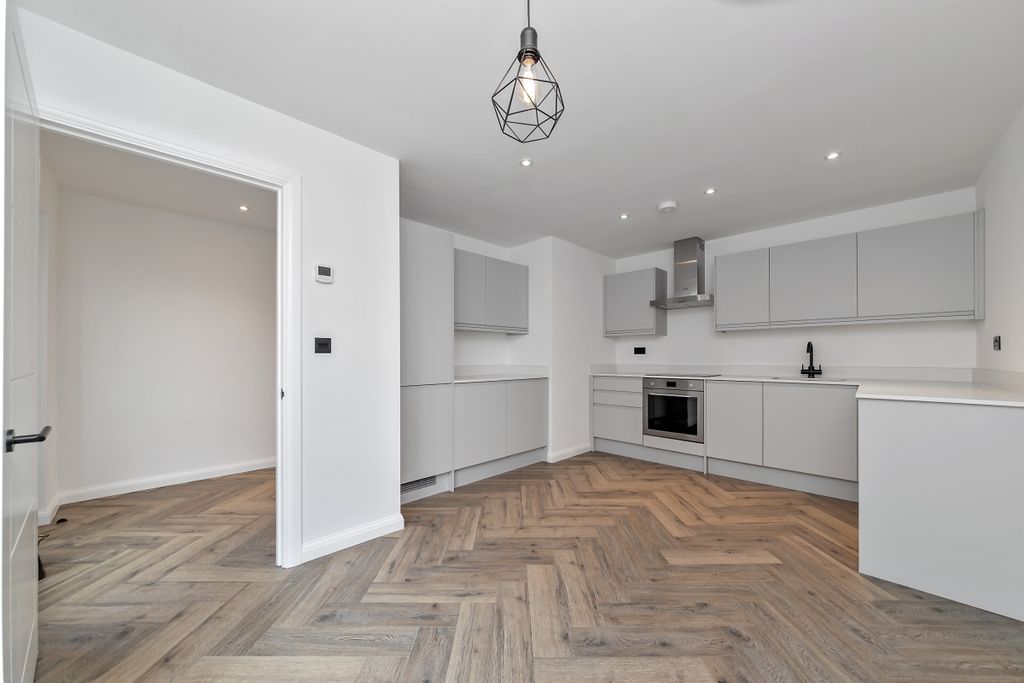 Property photo 3 of 10 Burstonridgefarm-139