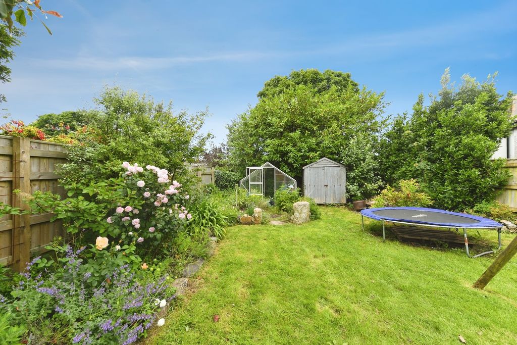 Property photo 1 of 16 Pbox-Img.Jpg