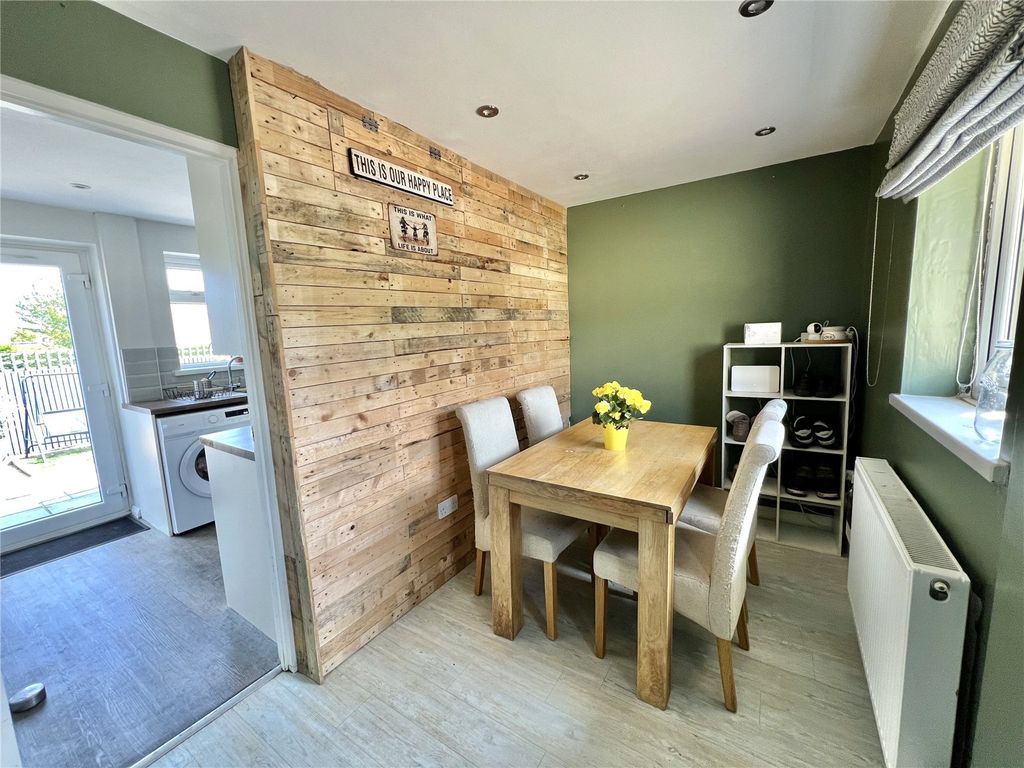 Property photo 3 of 14 Picture No. 04